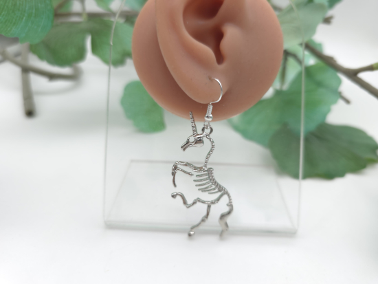 Preview: Einhorn Skelett Ohrringe silberfarben